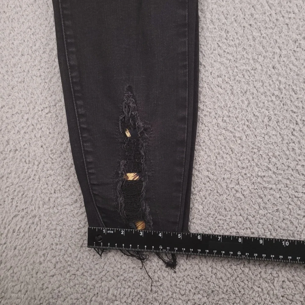 JUDY BLUE Jeans Size 15/32 Skinny Leopard Patch Distressed Black Denim